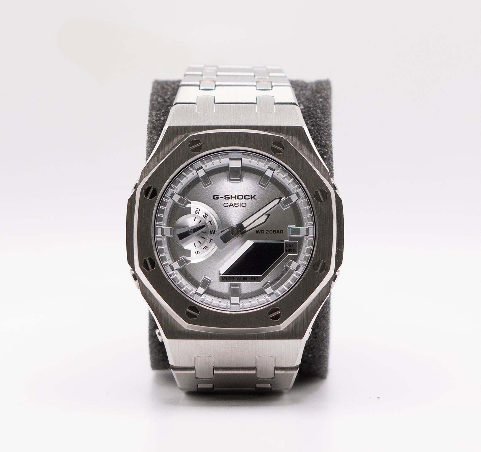 Royal Titanium